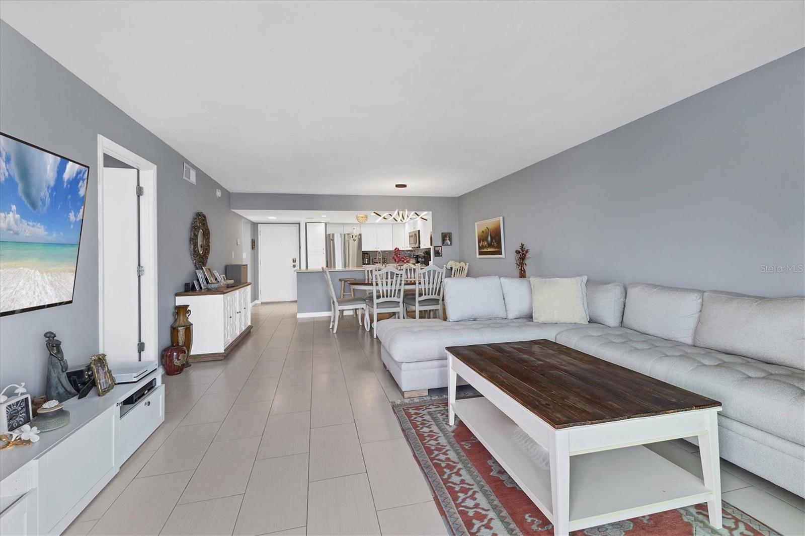 Image 9 of 53 For 101 Gulfstream Avenue 15e