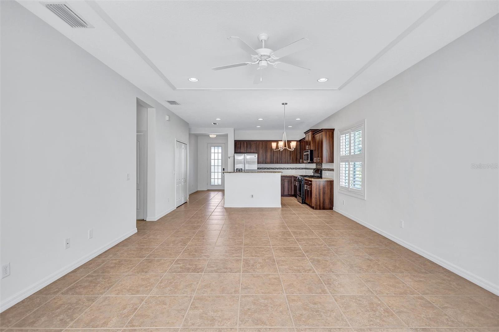 Image 26 of 81 For 11842 Forest Park Circle