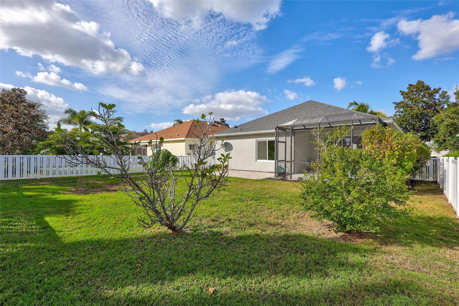 Image 57 of 81 For 11842 Forest Park Circle