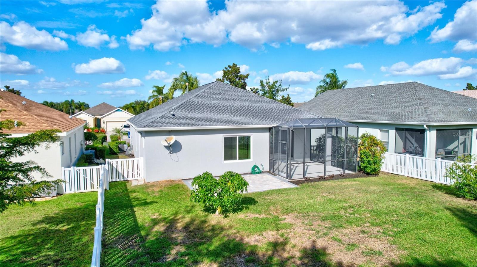 Image 59 of 81 For 11842 Forest Park Circle