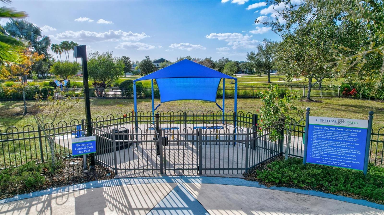 Image 75 of 81 For 11842 Forest Park Circle