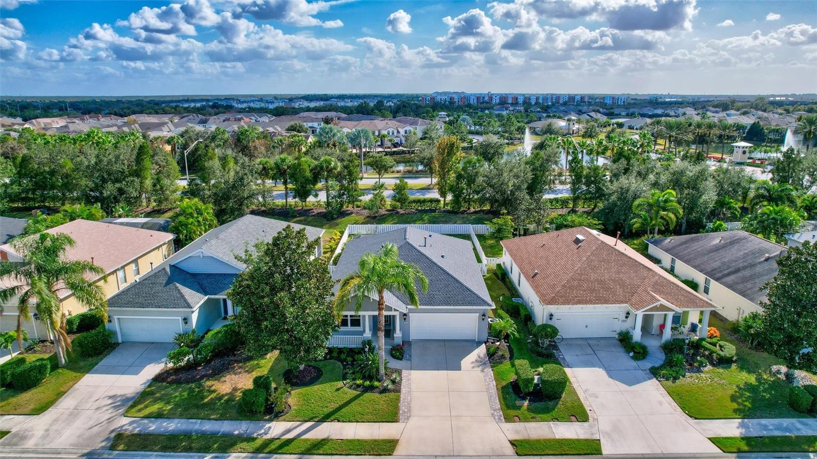 Image 8 of 81 For 11842 Forest Park Circle