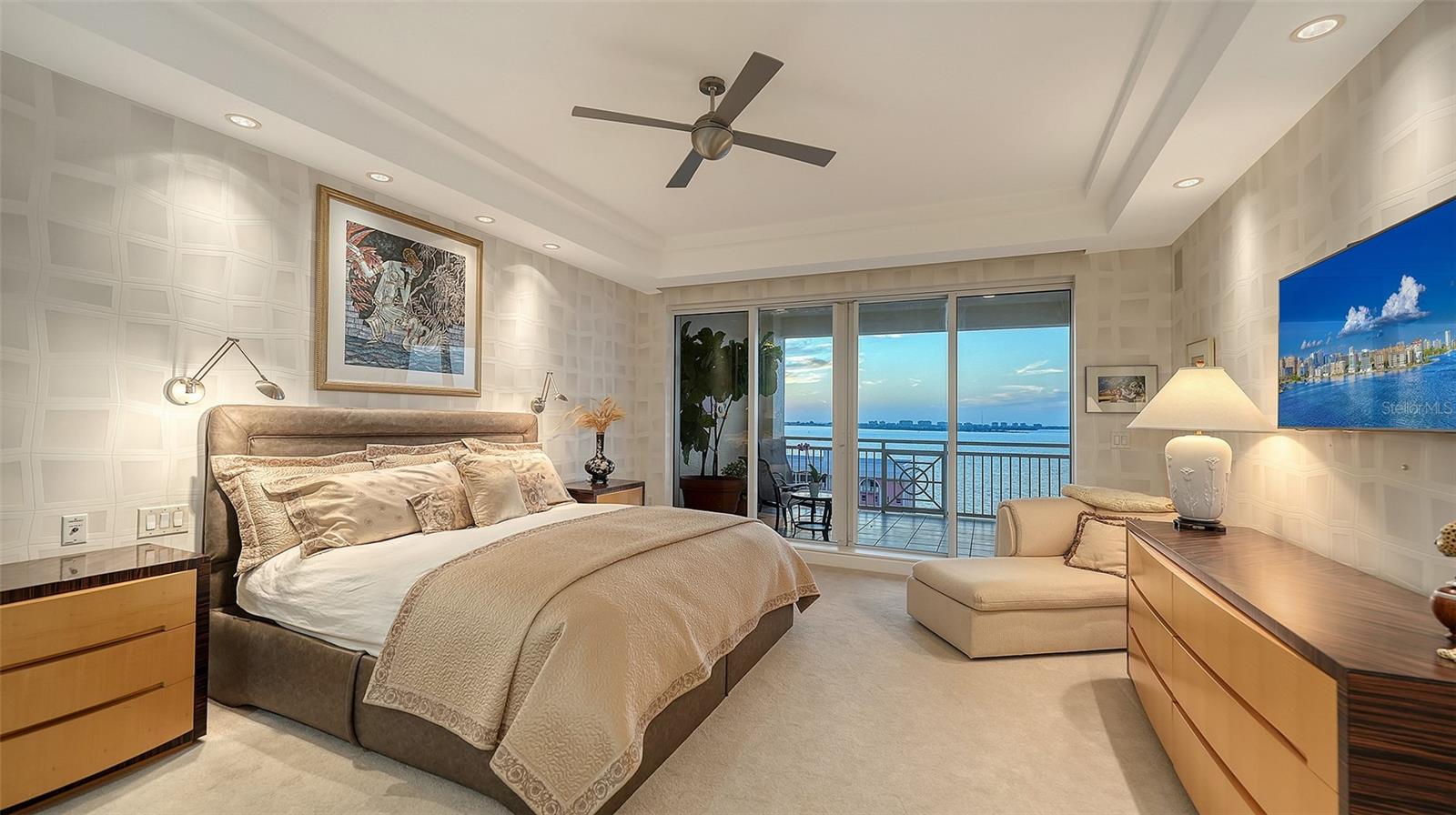 Image 17 of 44 For 35 Watergate Drive 1005