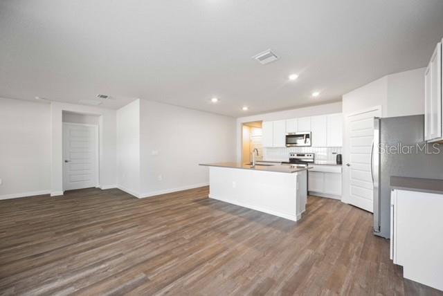 Image 4 of 35 For 3703 Hatchery Way