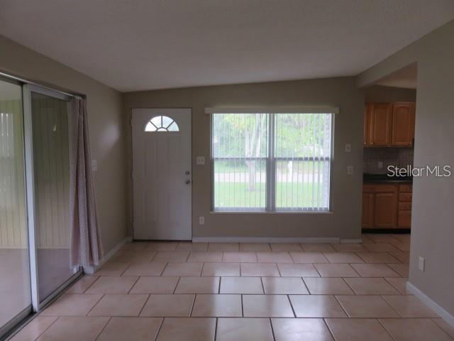 Image 5 of 10 For 2211 Emory Avenue