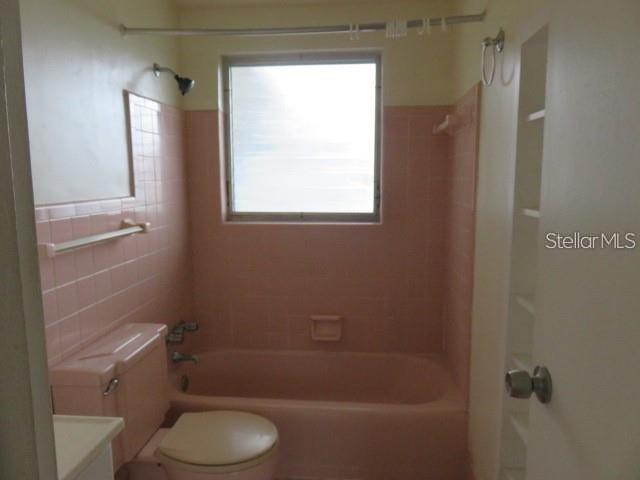 Image 8 of 10 For 2211 Emory Avenue