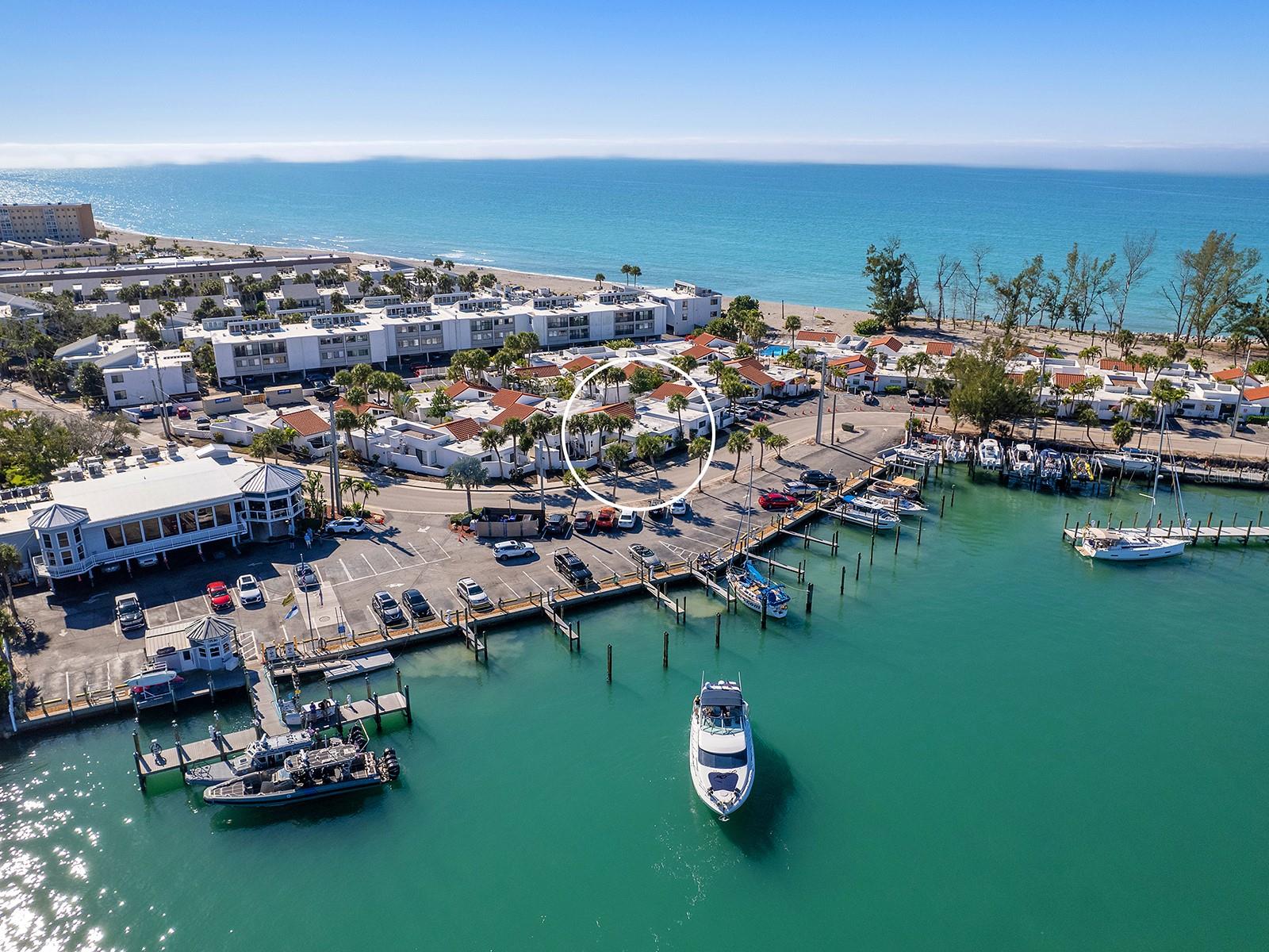 Image 41 of 57 For 1585 Tarpon Center Drive 31