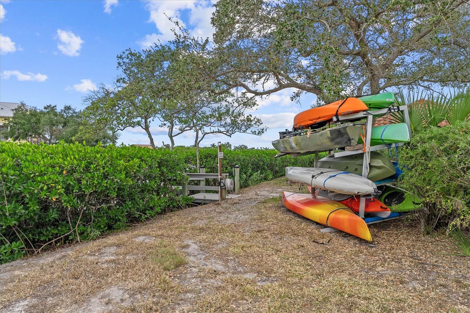 Image 33 of 44 For 5100 Jessie Harbor Drive 403