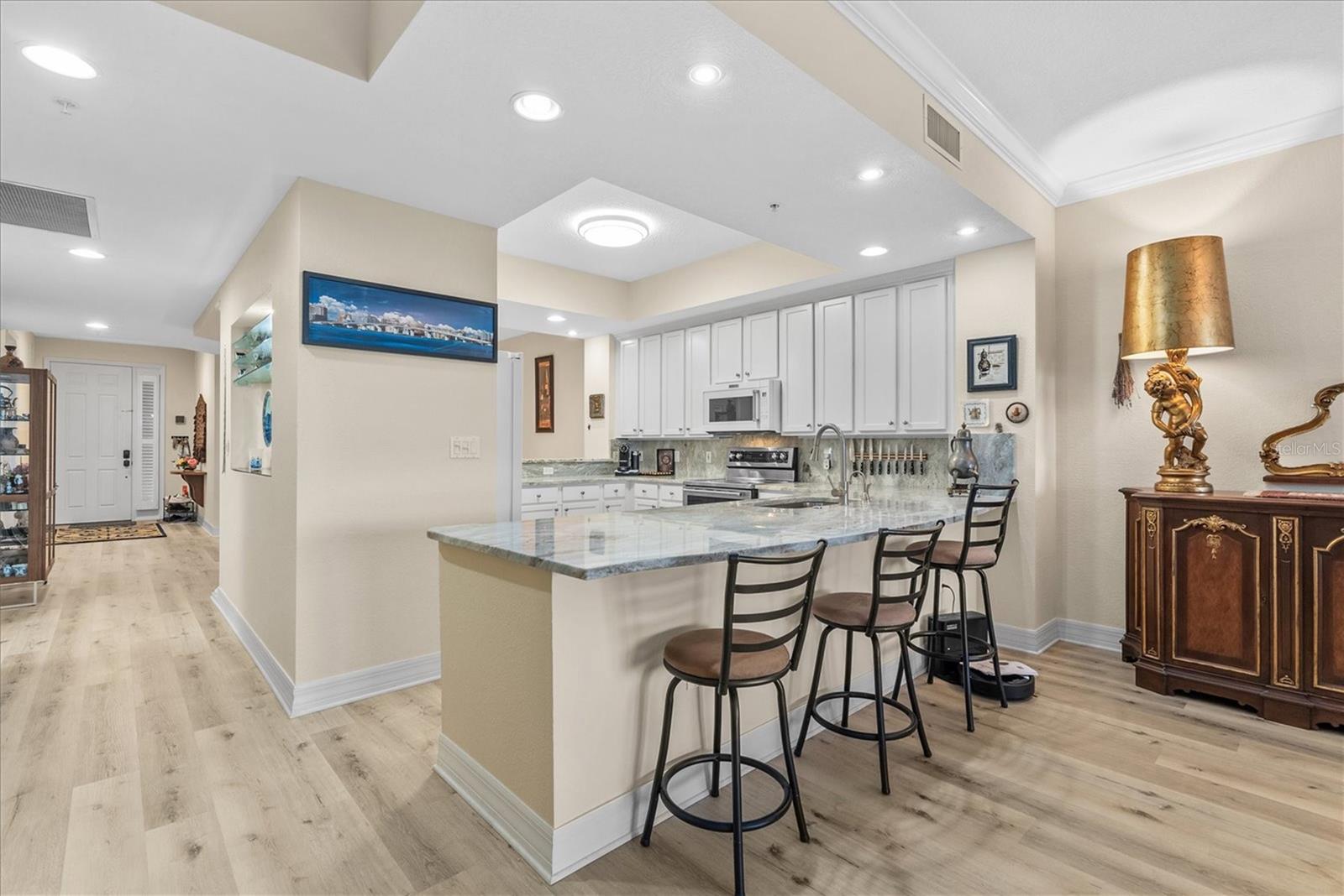 Image 7 of 44 For 5100 Jessie Harbor Drive 403