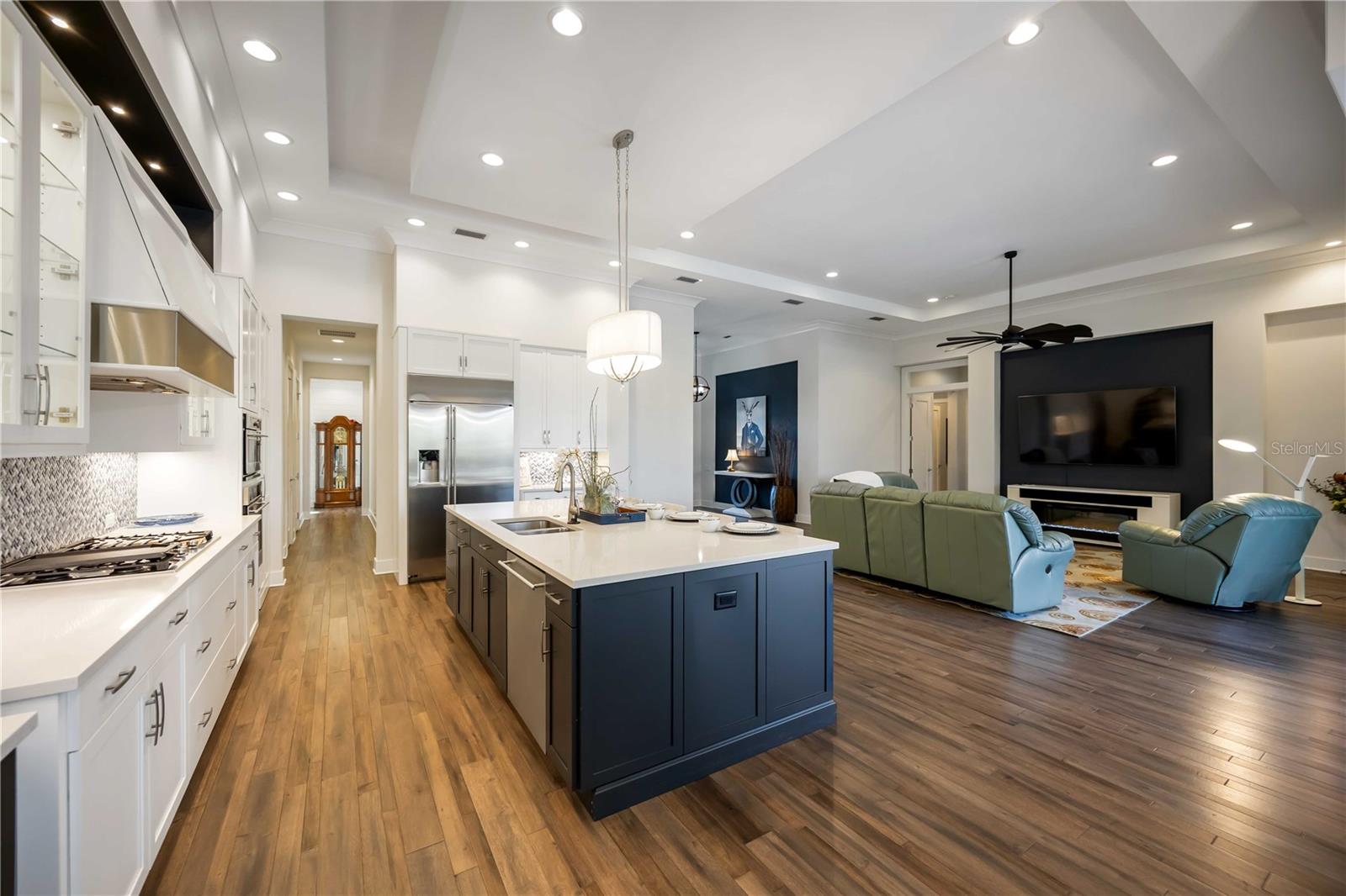 Image 11 of 50 For 5408 Greenbrook Drive