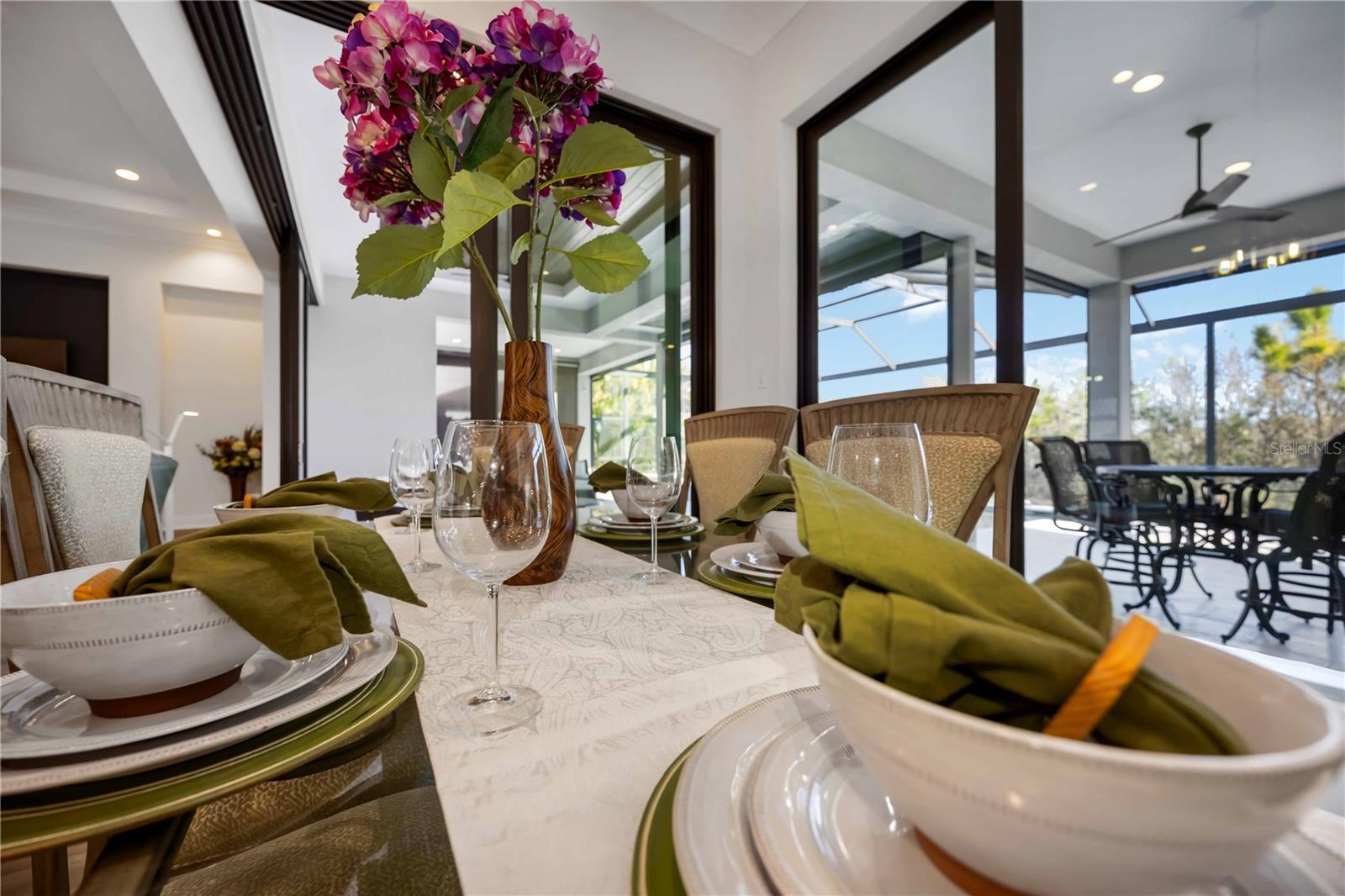 Image 15 of 50 For 5408 Greenbrook Drive