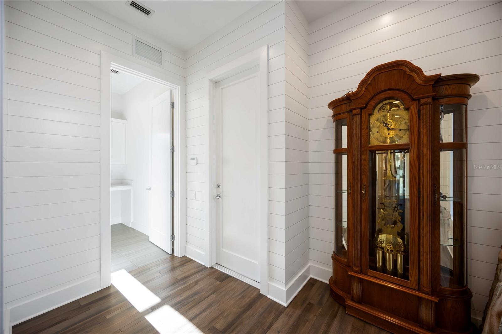 Image 31 of 50 For 5408 Greenbrook Drive