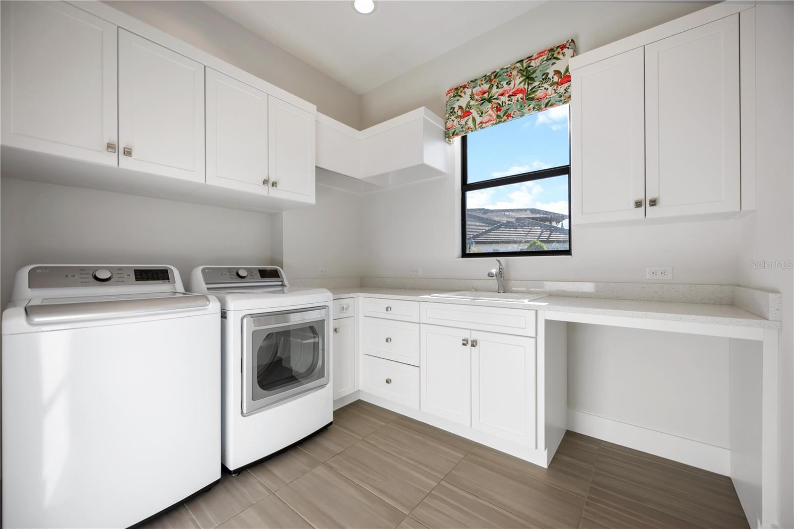 Image 32 of 50 For 5408 Greenbrook Drive