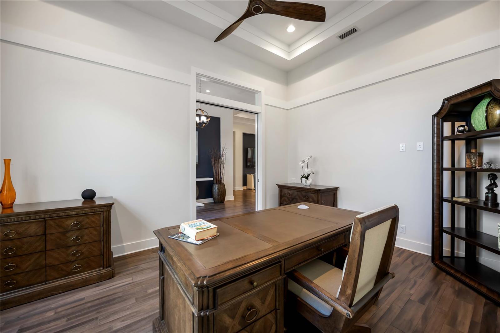 Image 7 of 50 For 5408 Greenbrook Drive