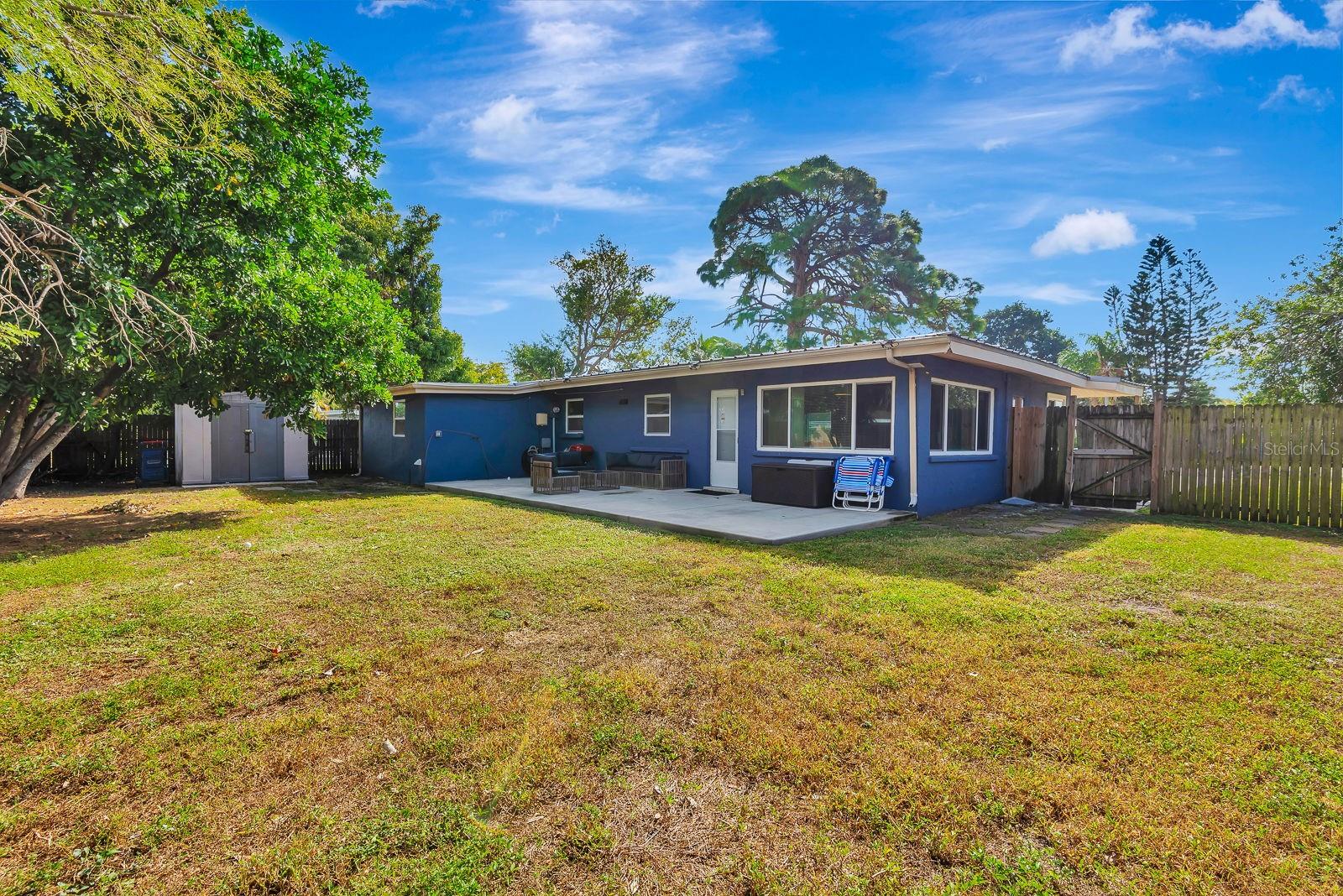 Image 33 of 39 For 2127 Lee Lane