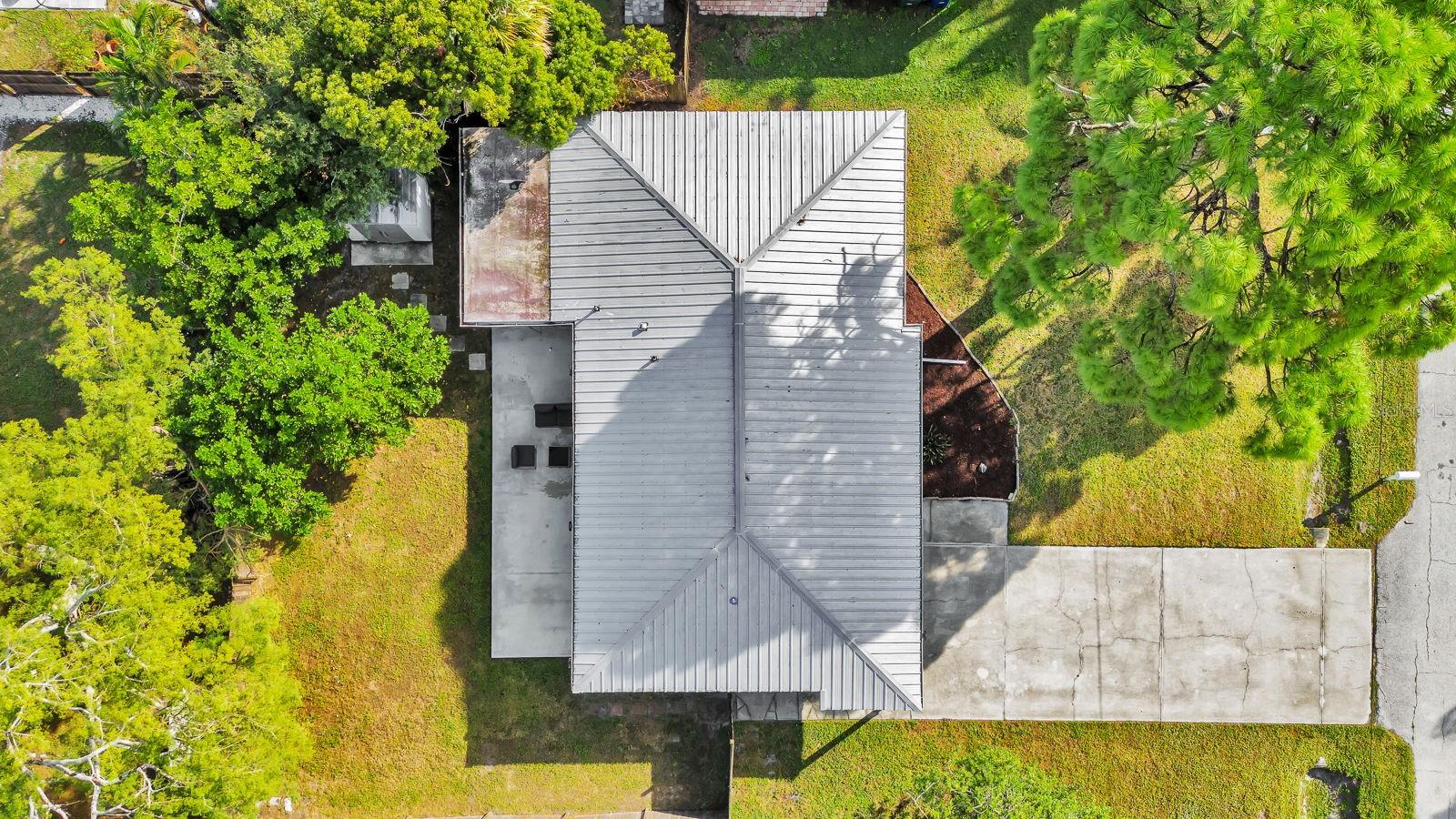 Image 37 of 39 For 2127 Lee Lane