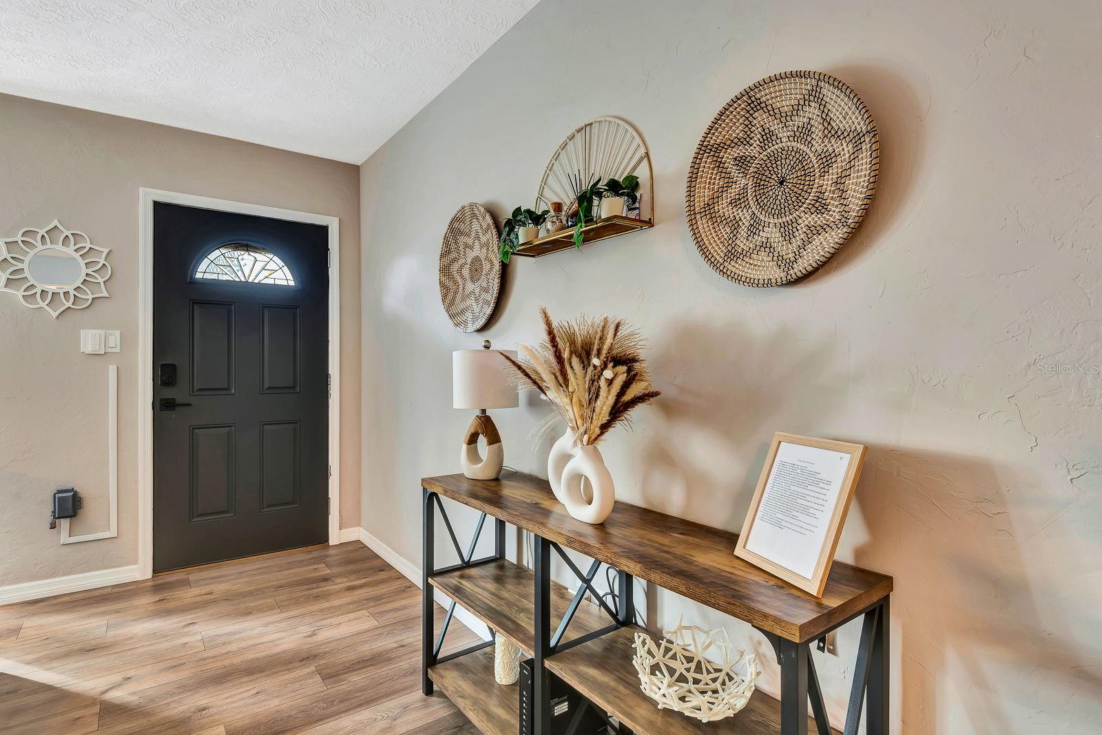 Image 4 of 39 For 2127 Lee Lane