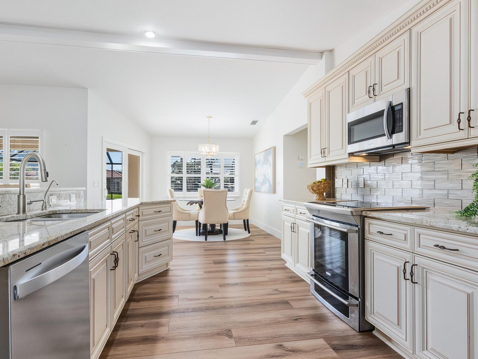 Image 10 of 48 For 5348 Shadow Lawn Drive