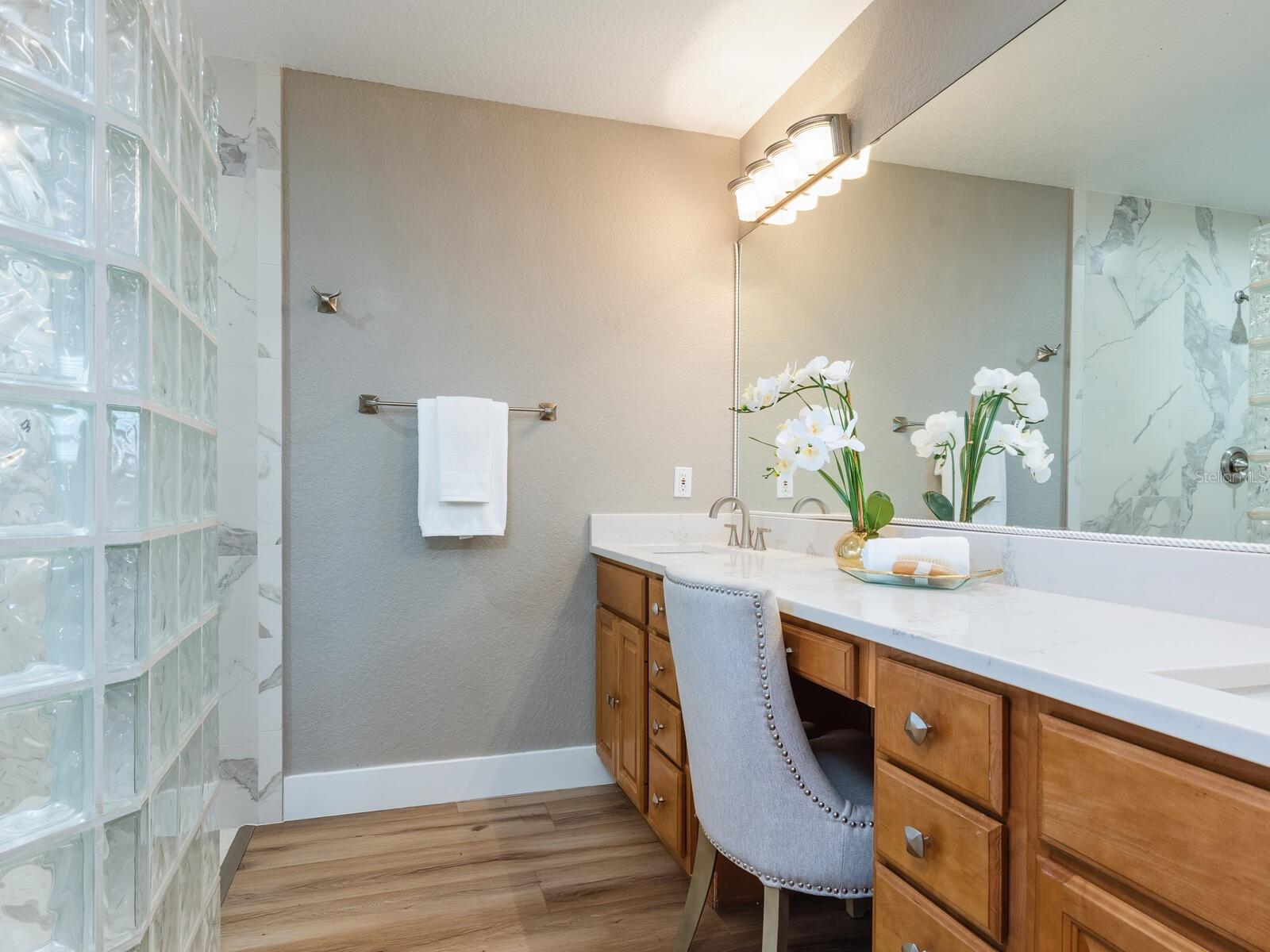 Image 16 of 48 For 5348 Shadow Lawn Drive