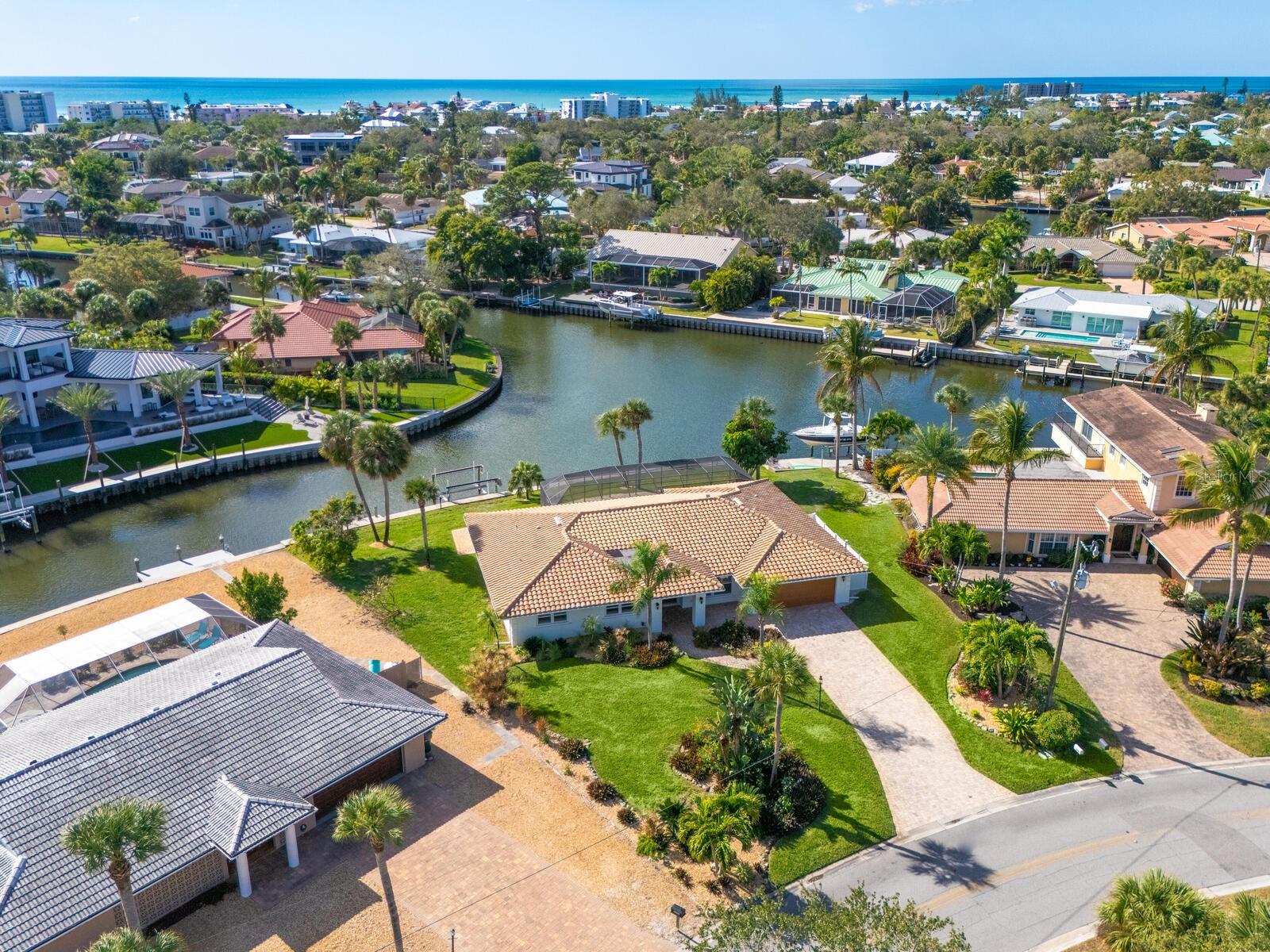 Image 32 of 48 For 5348 Shadow Lawn Drive