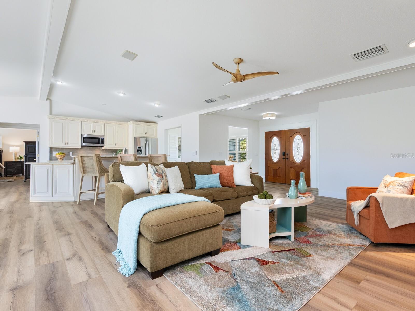 Image 8 of 48 For 5348 Shadow Lawn Drive