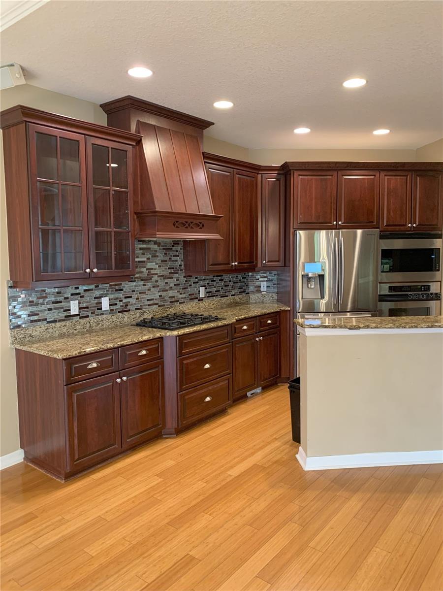 Image 12 of 37 For 6828 Honeysuckle Trail