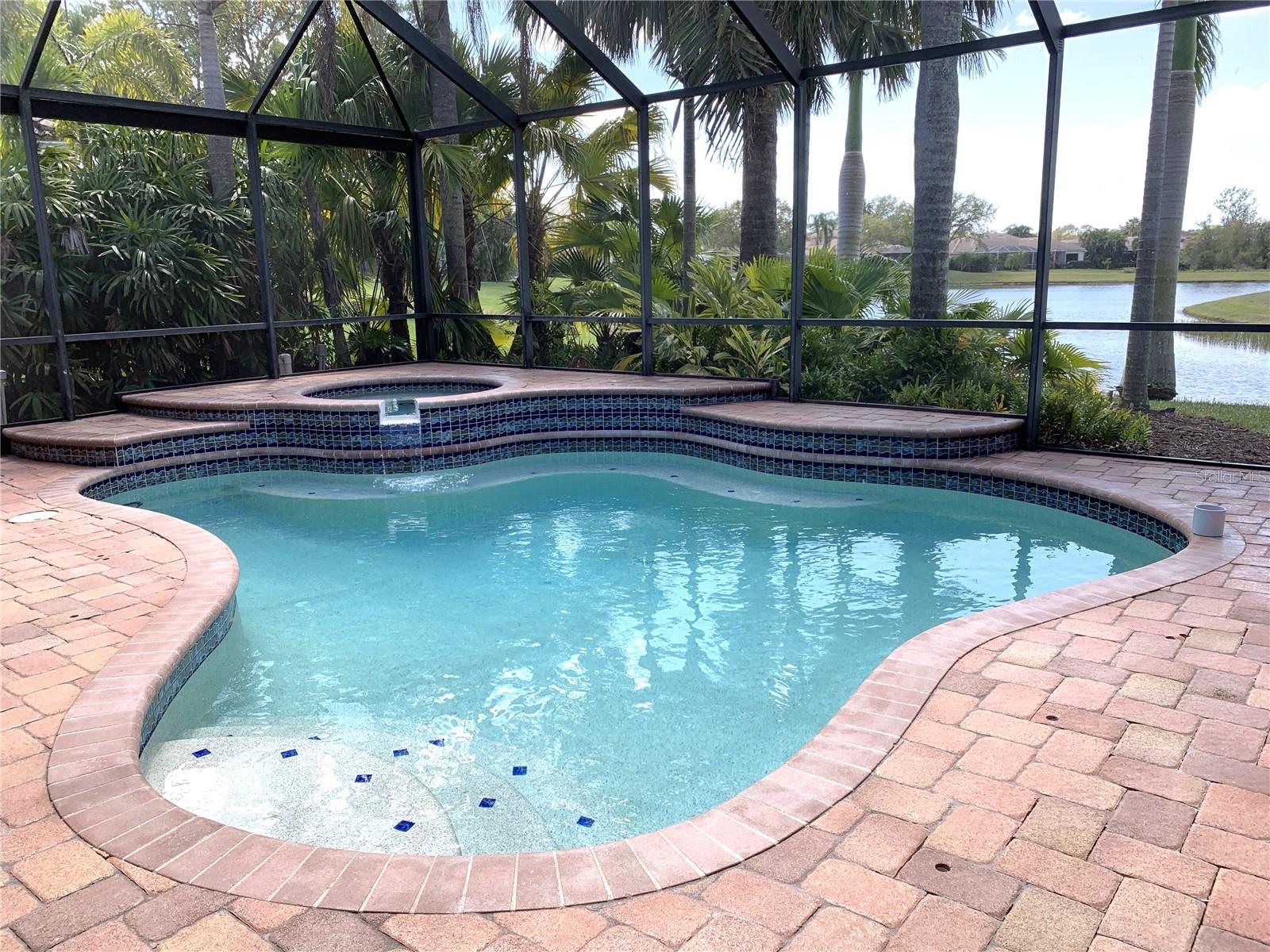 Image 3 of 37 For 6828 Honeysuckle Trail