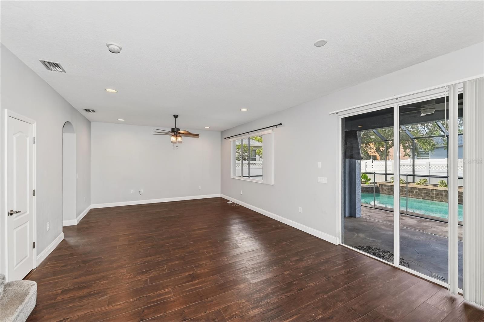 Image 13 of 53 For 5598 Burnt Branch Circle