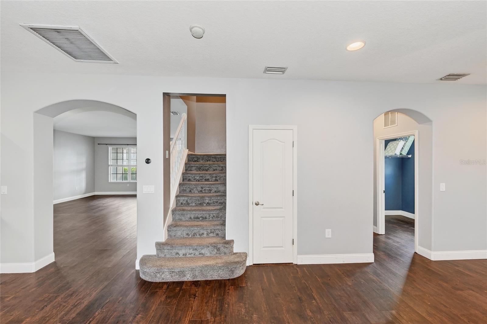 Image 15 of 53 For 5598 Burnt Branch Circle