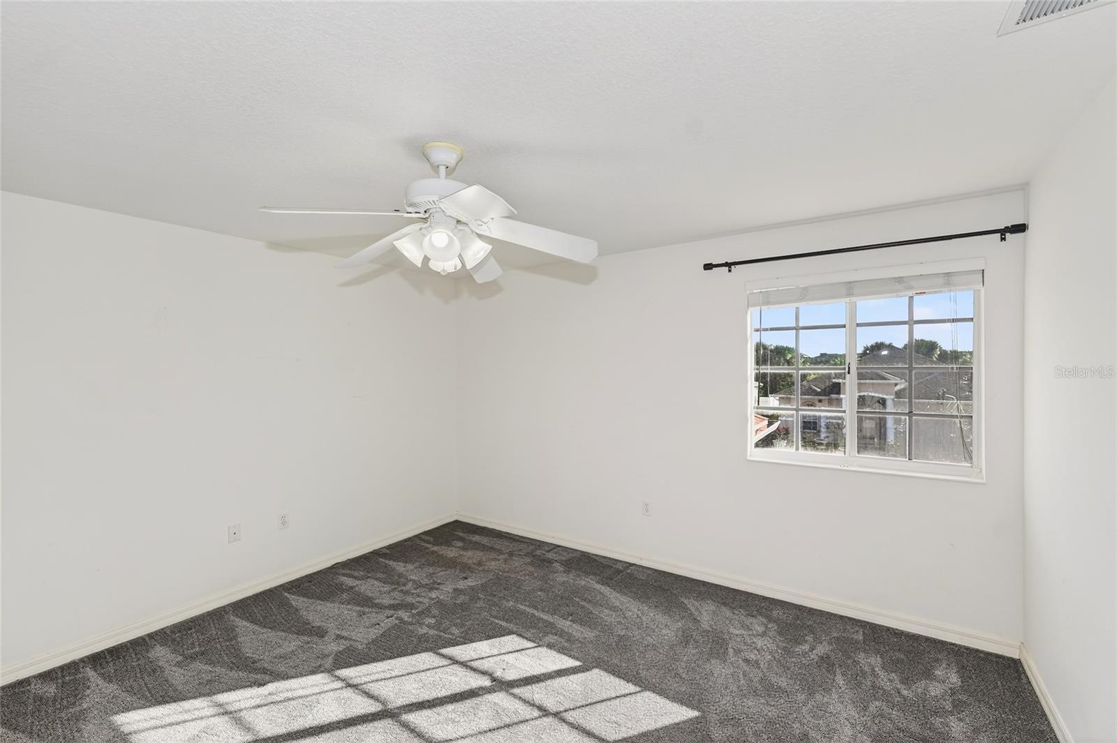 Image 33 of 53 For 5598 Burnt Branch Circle