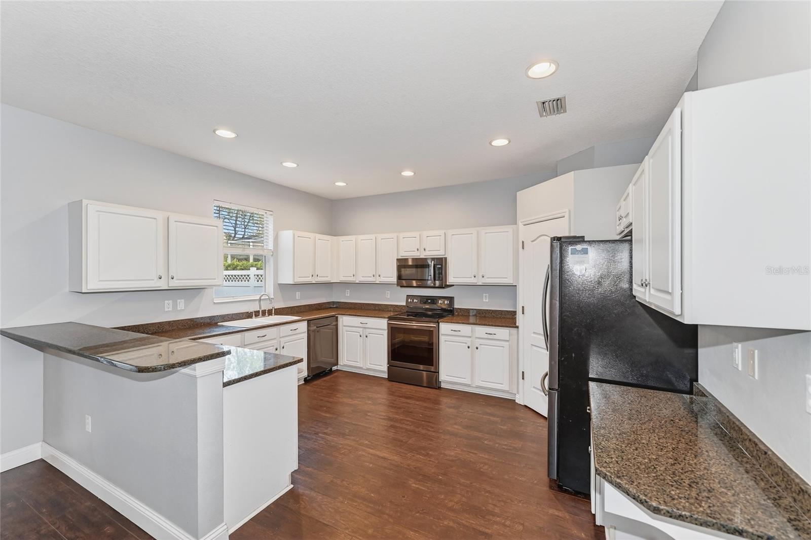 Image 7 of 53 For 5598 Burnt Branch Circle