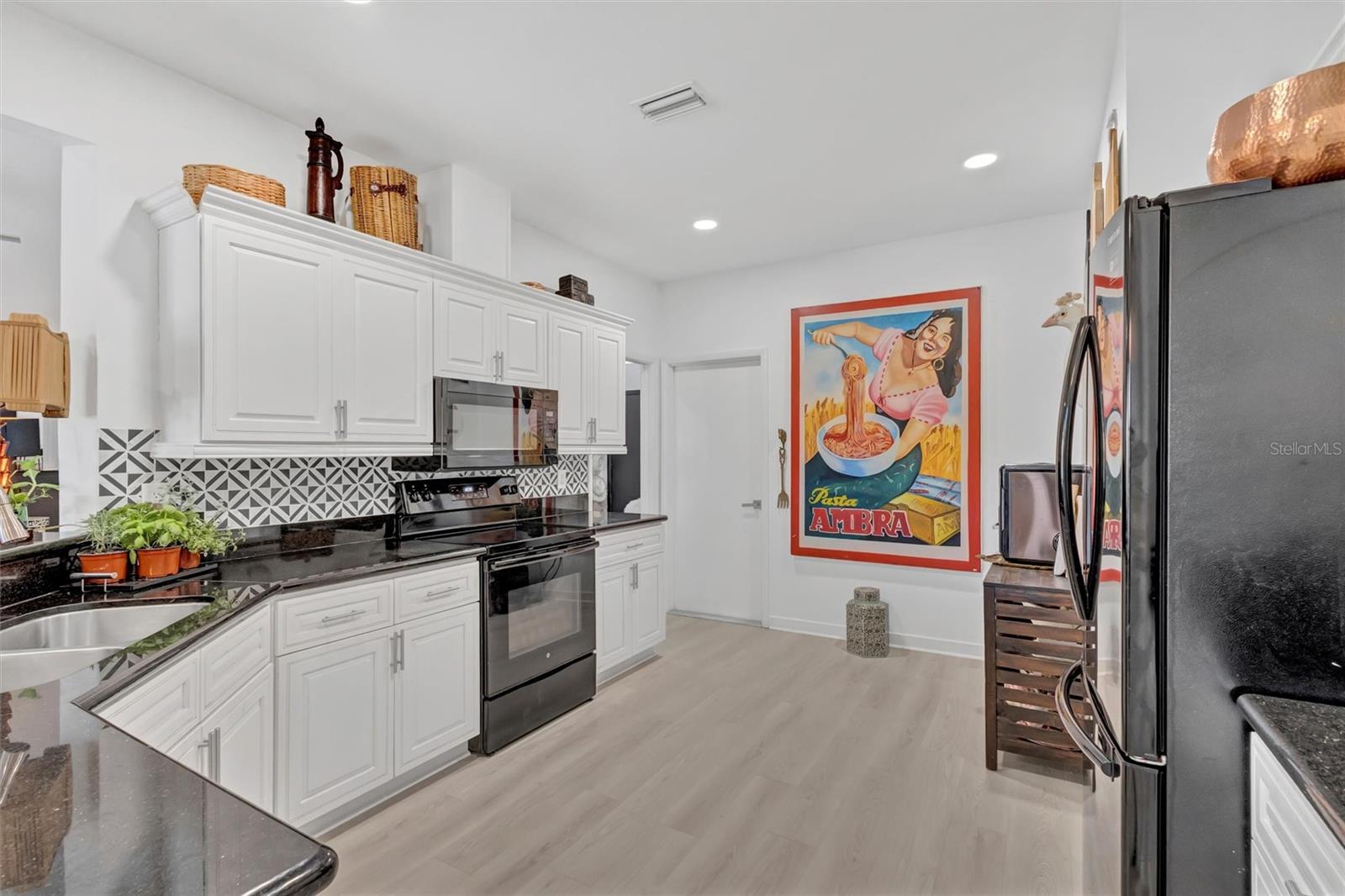 Image 15 of 61 For 4341 Marcott Circle