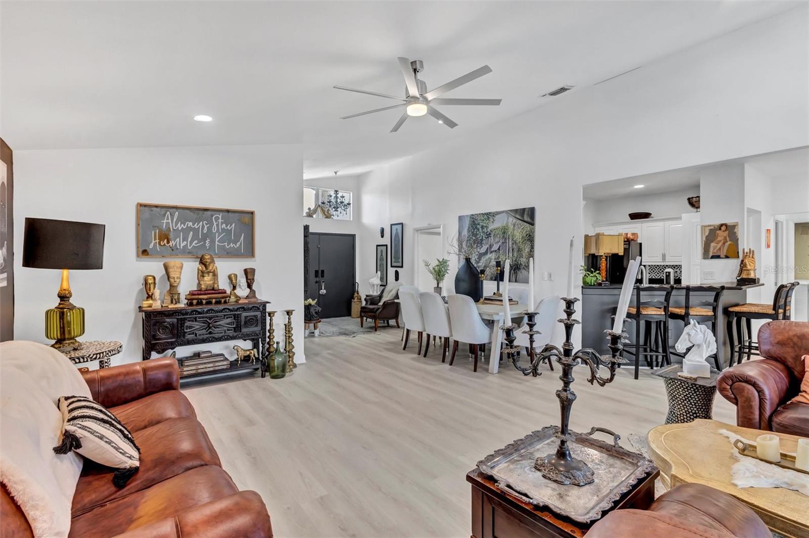 Image 19 of 61 For 4341 Marcott Circle