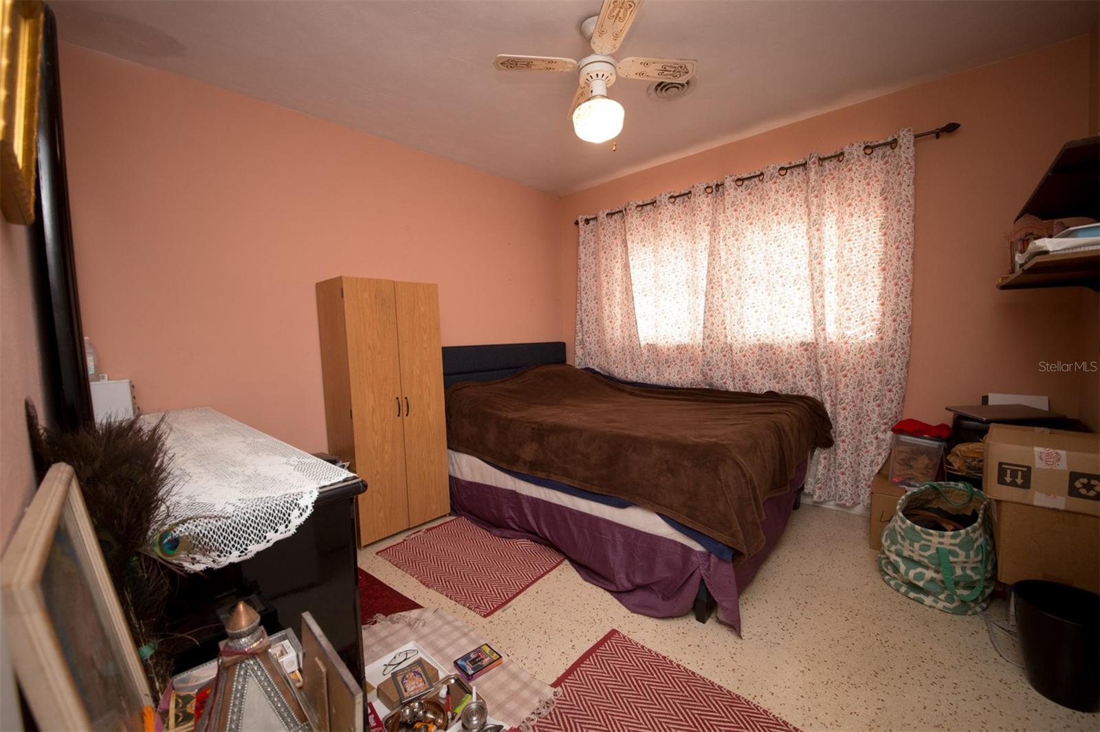 Image 7 of 23 For 1005 43rd Street W