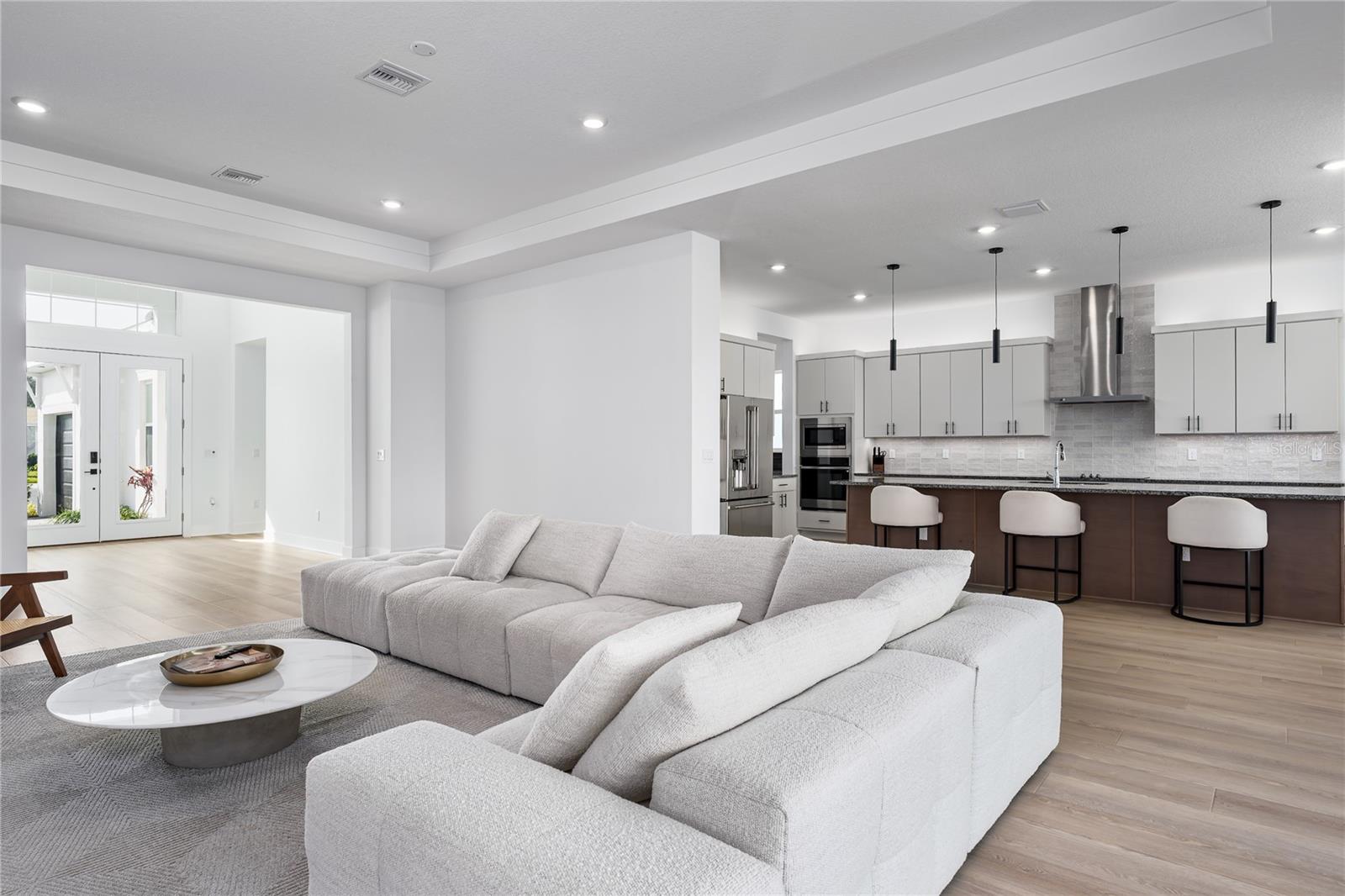 Image 12 of 41 For 8210 Golden Beach Court