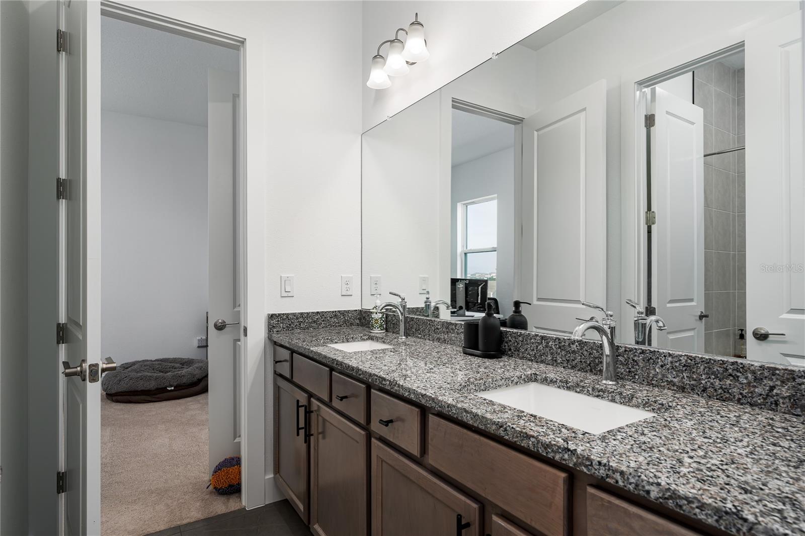 Image 23 of 41 For 8210 Golden Beach Court