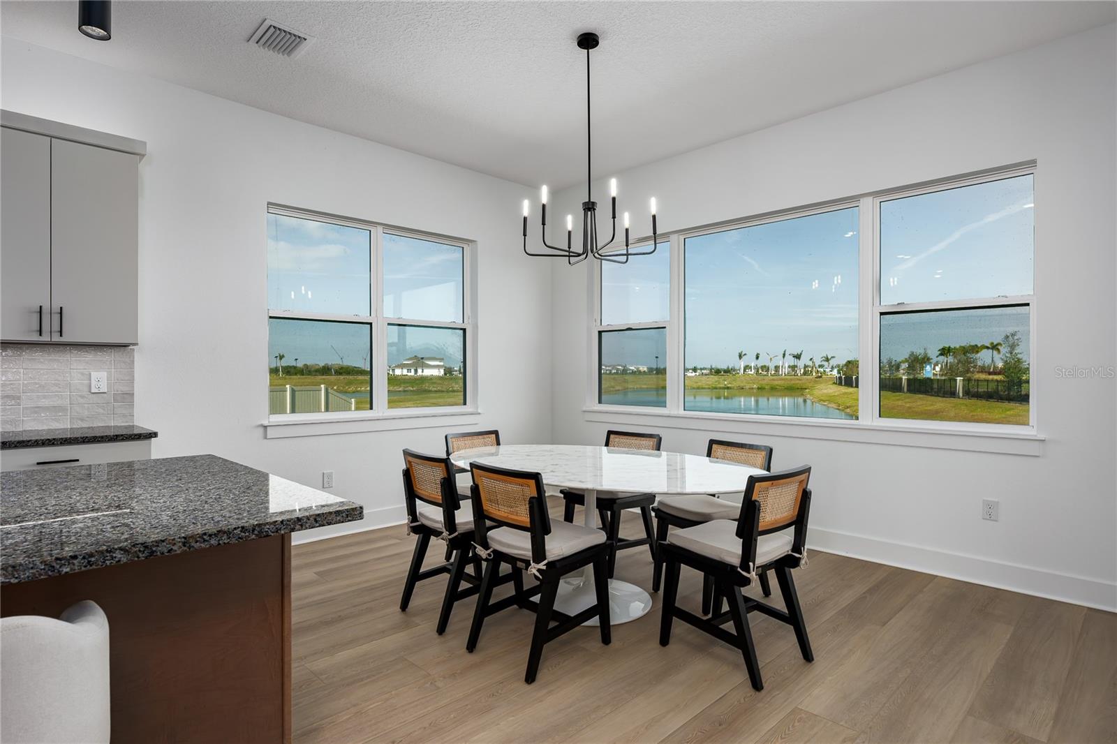 Image 8 of 41 For 8210 Golden Beach Court