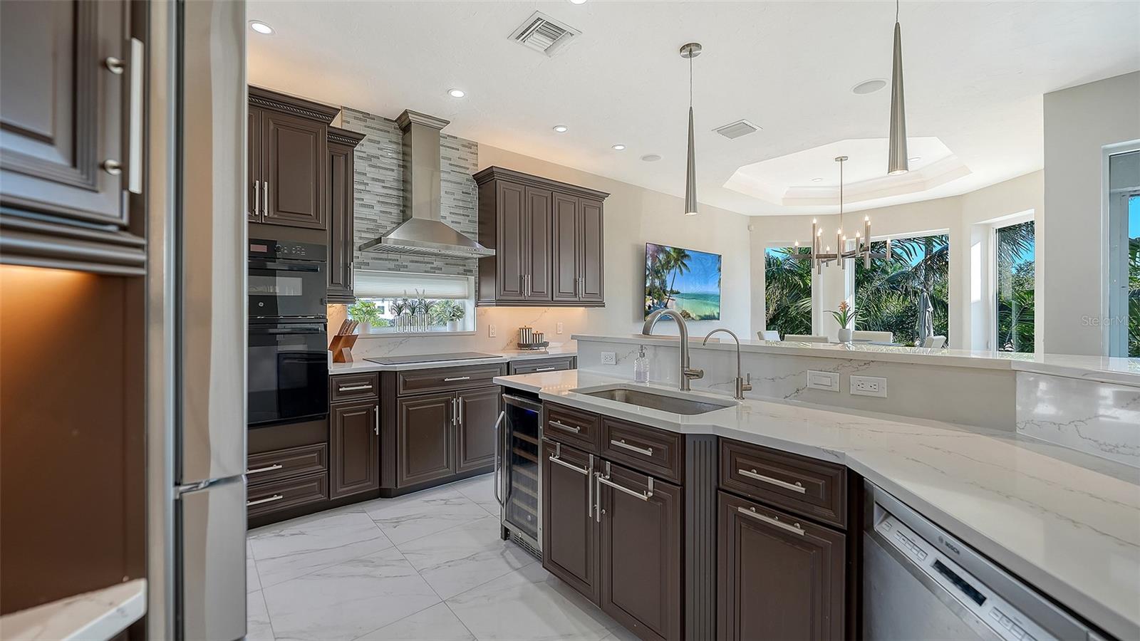 Image 14 of 73 For 7118 Hawks Harbor Circle