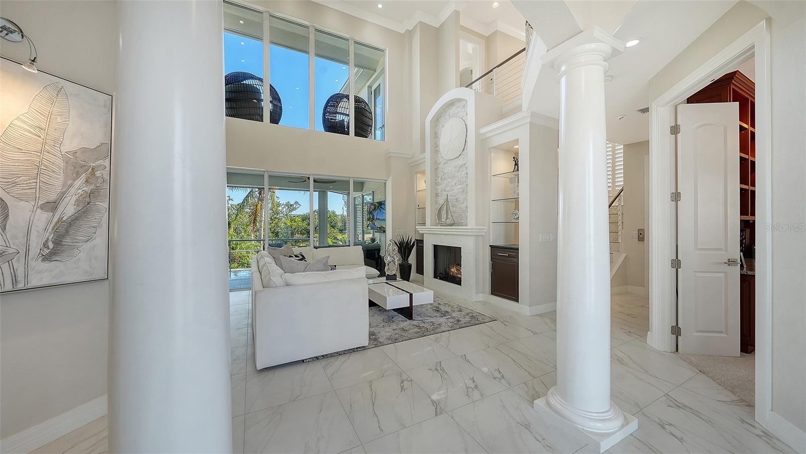 Image 4 of 73 For 7118 Hawks Harbor Circle