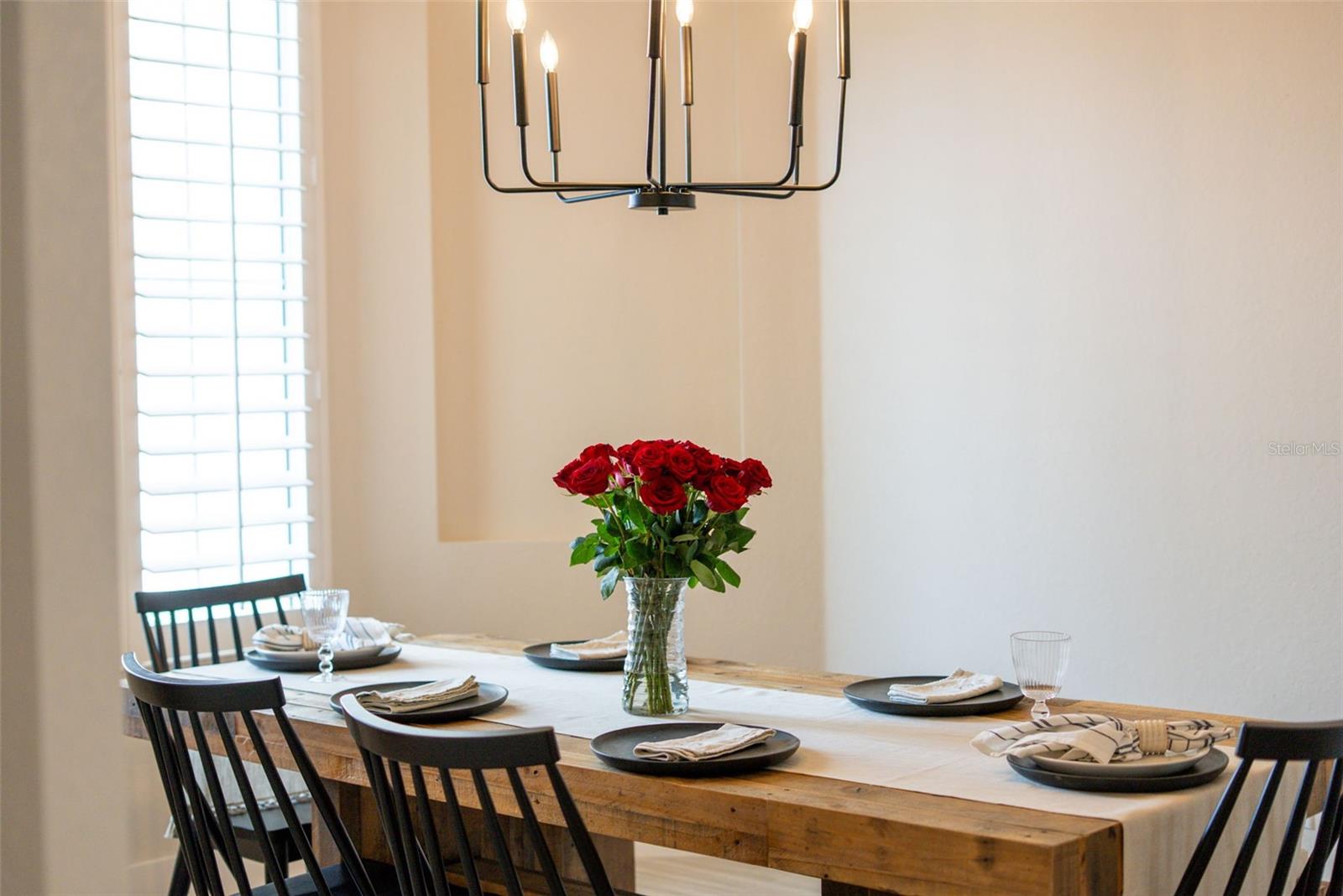 Image 24 of 97 For 8280 Redonda Loop