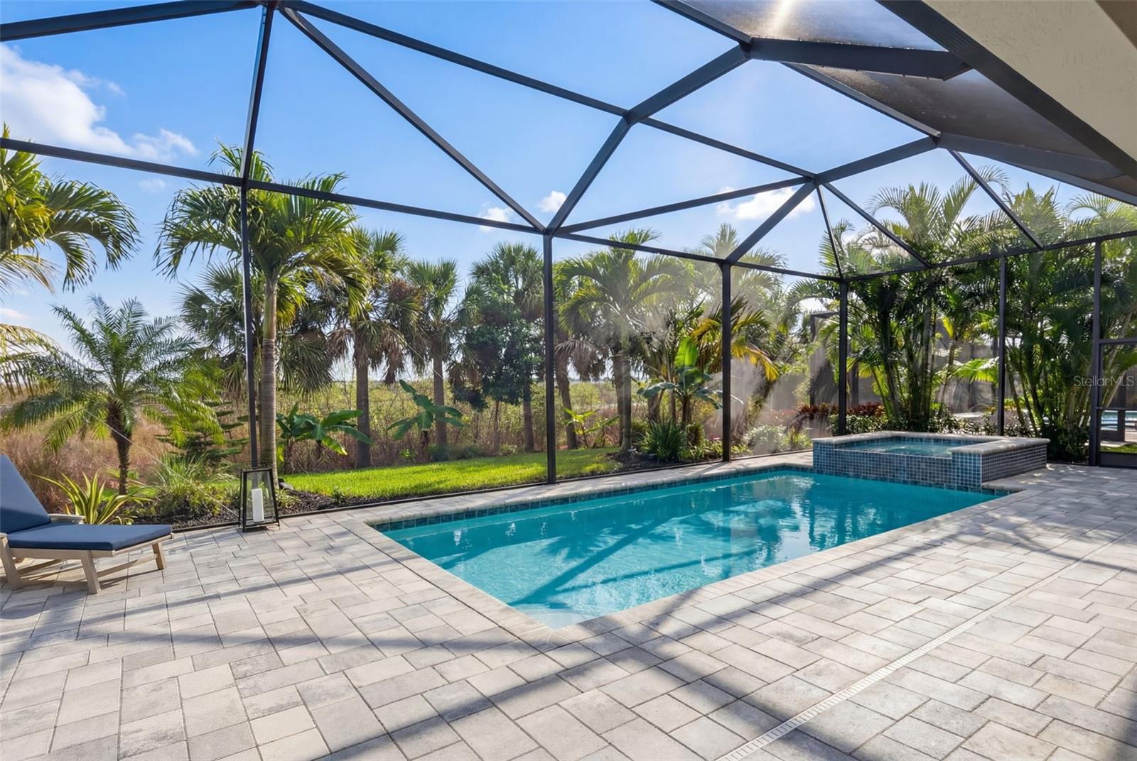 Image 53 of 97 For 8280 Redonda Loop