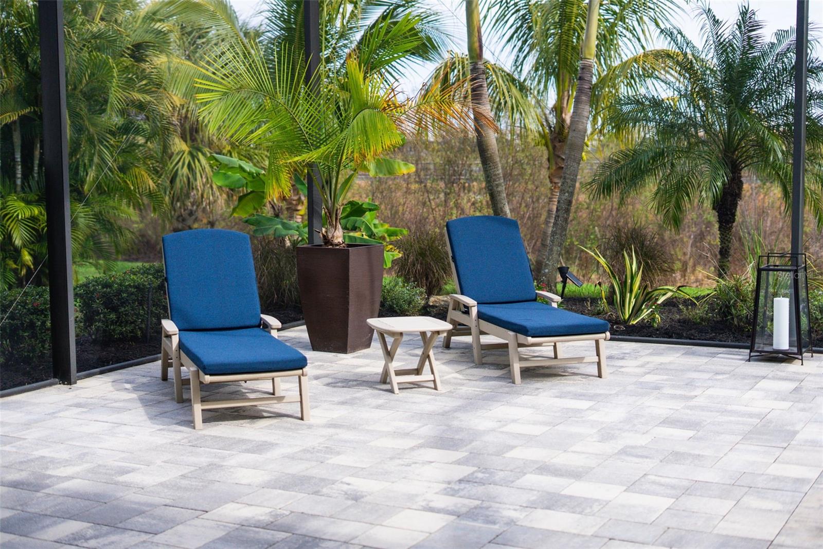 Image 54 of 97 For 8280 Redonda Loop