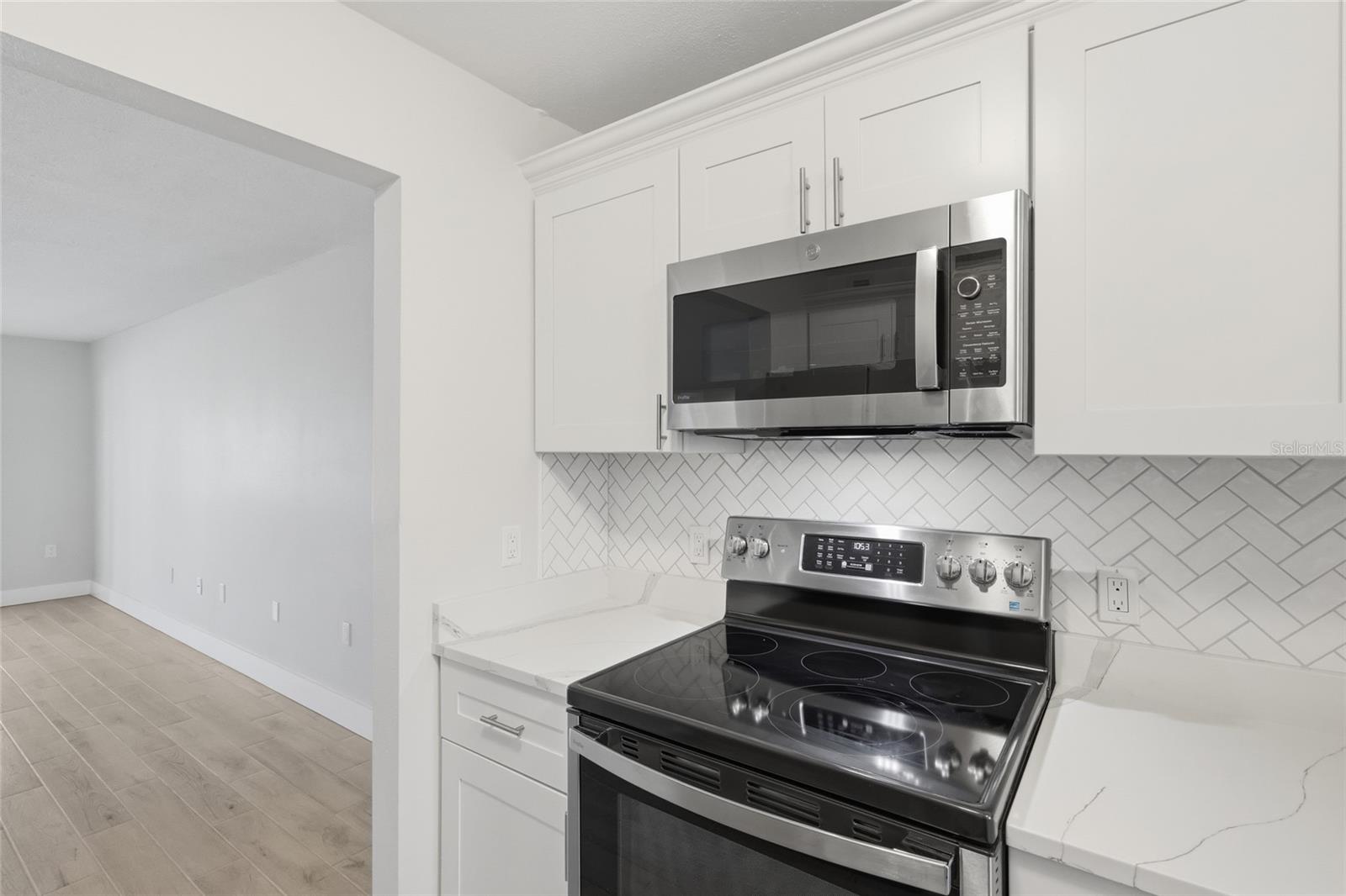 Image 17 of 40 For 6300 Flotilla Drive 81