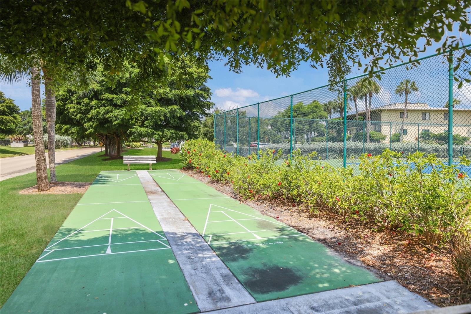 Image 38 of 40 For 6300 Flotilla Drive 81