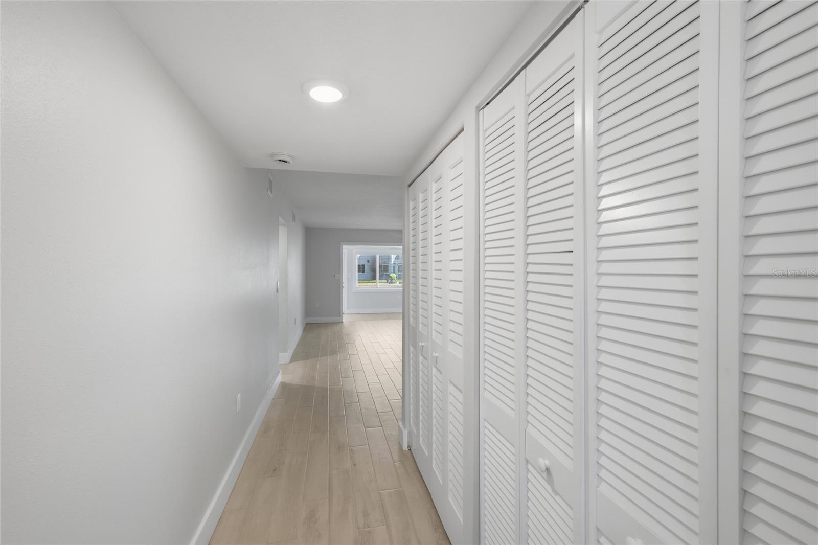 Image 8 of 40 For 6300 Flotilla Drive 81