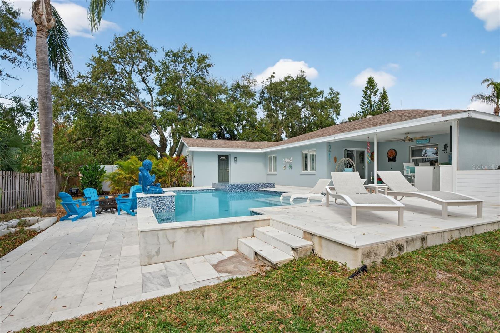 Image 36 of 43 For 5676 Beneva Woods Circle