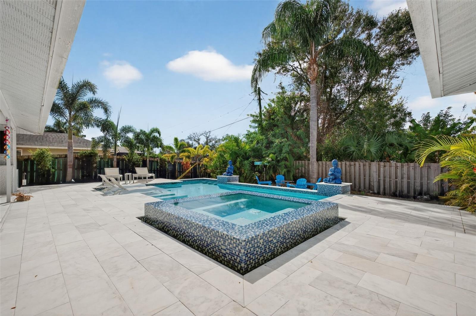 Image 38 of 43 For 5676 Beneva Woods Circle