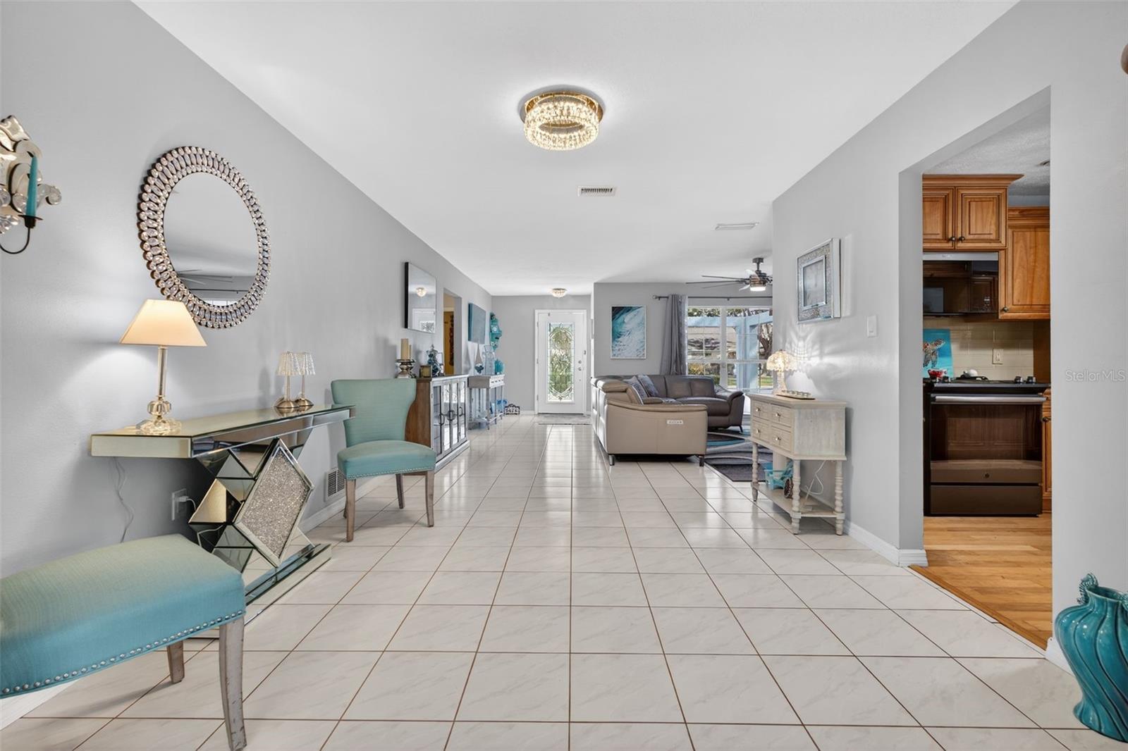 Image 9 of 43 For 5676 Beneva Woods Circle