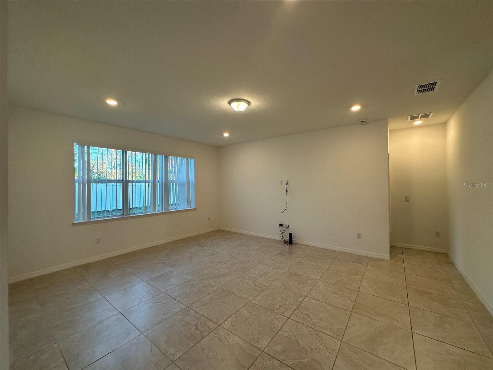 Image 10 of 24 For 6114 32nd Street E