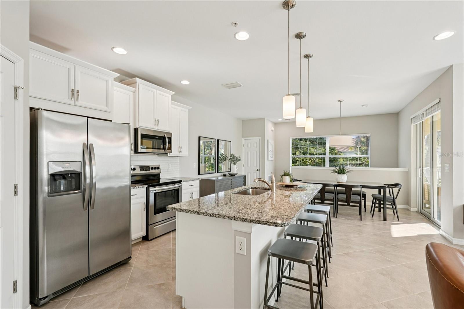 Image 15 of 45 For 100 Navigation Circle Na